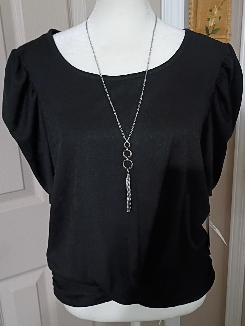 by & by NWT black textured short sleeve top with mock knit waist band. Size XL.